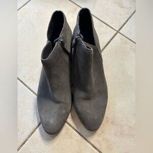 Women’s Suede Boots